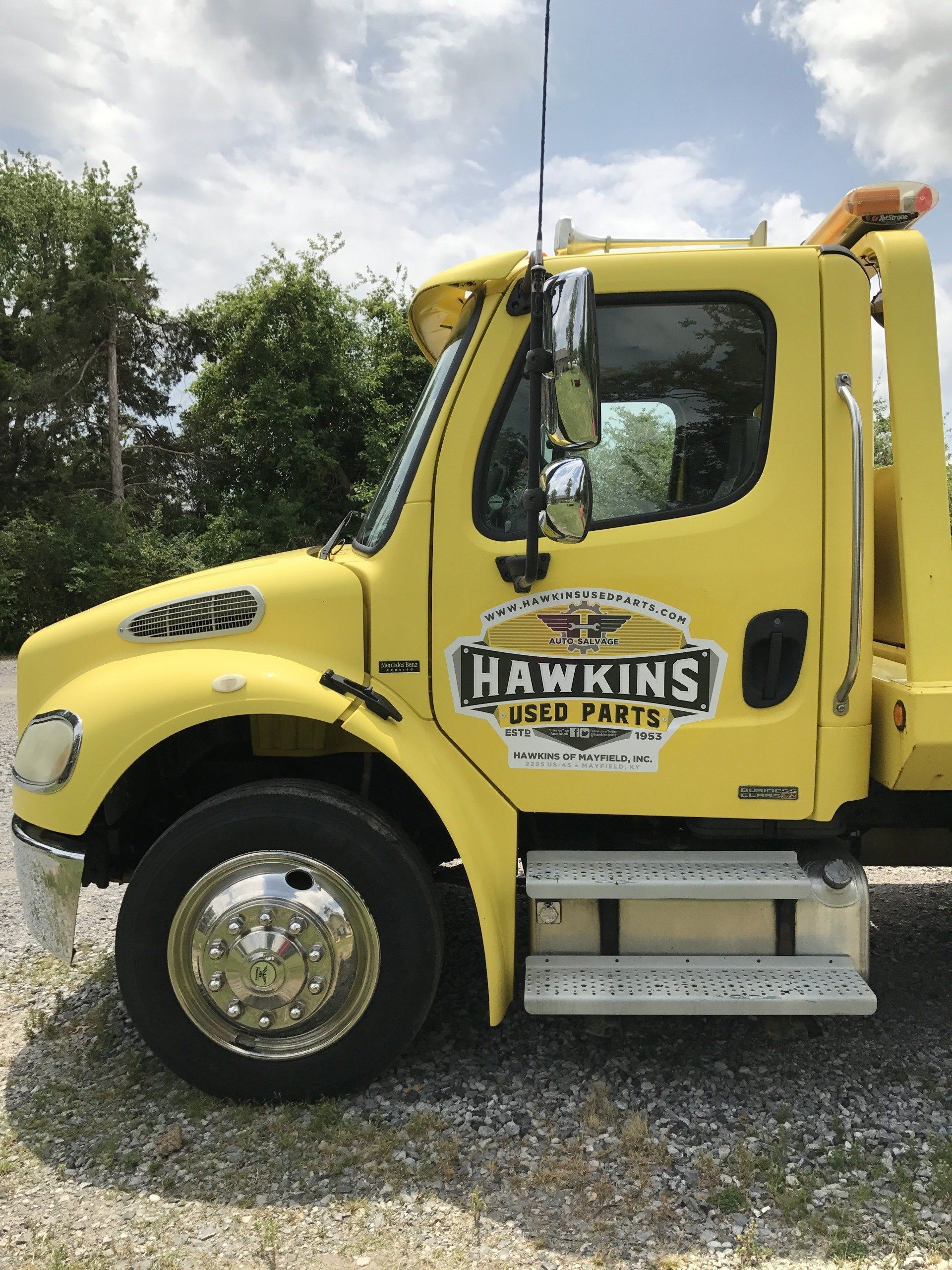 Truck — Mayfield, KY — Hawkins Of Mayfield Inc