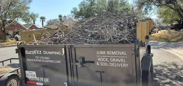 Junk removal in Pflugerville TX