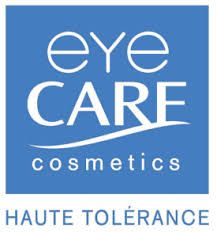 Logo pour une marque de cosmétiques pour les yeux, texte blanc sur fond bleu. Comprend les mots « Soins des yeux » et « Cosmétiques ».