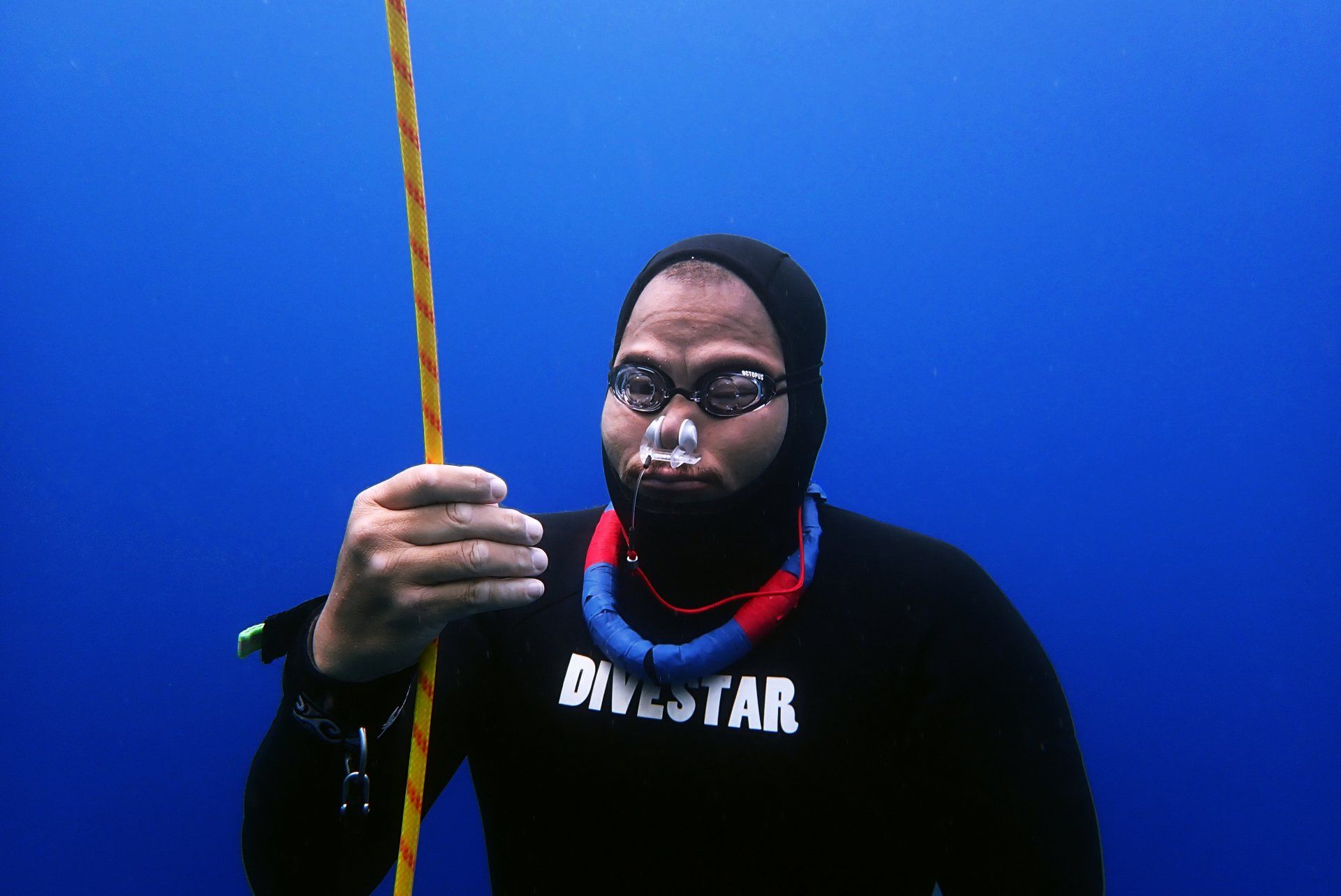 octopus fluid goggles