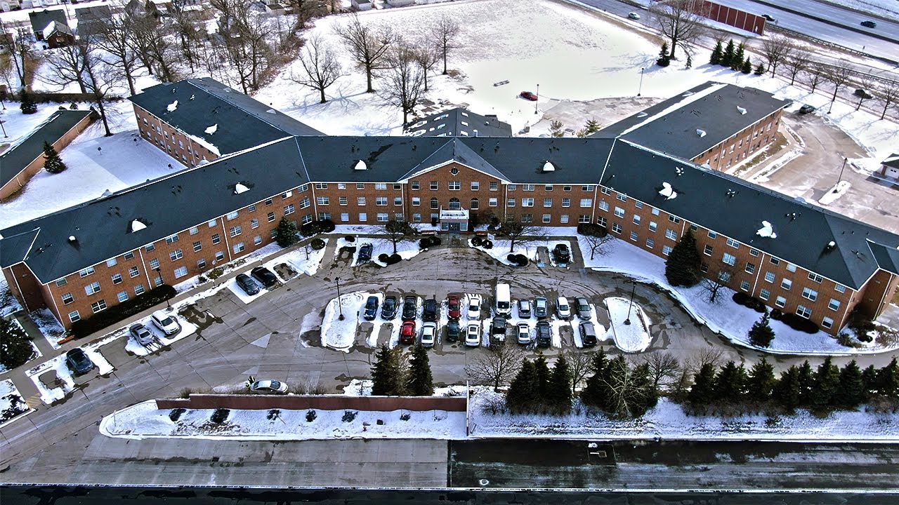 4 Gateway Dr. Euclid, OH 44119