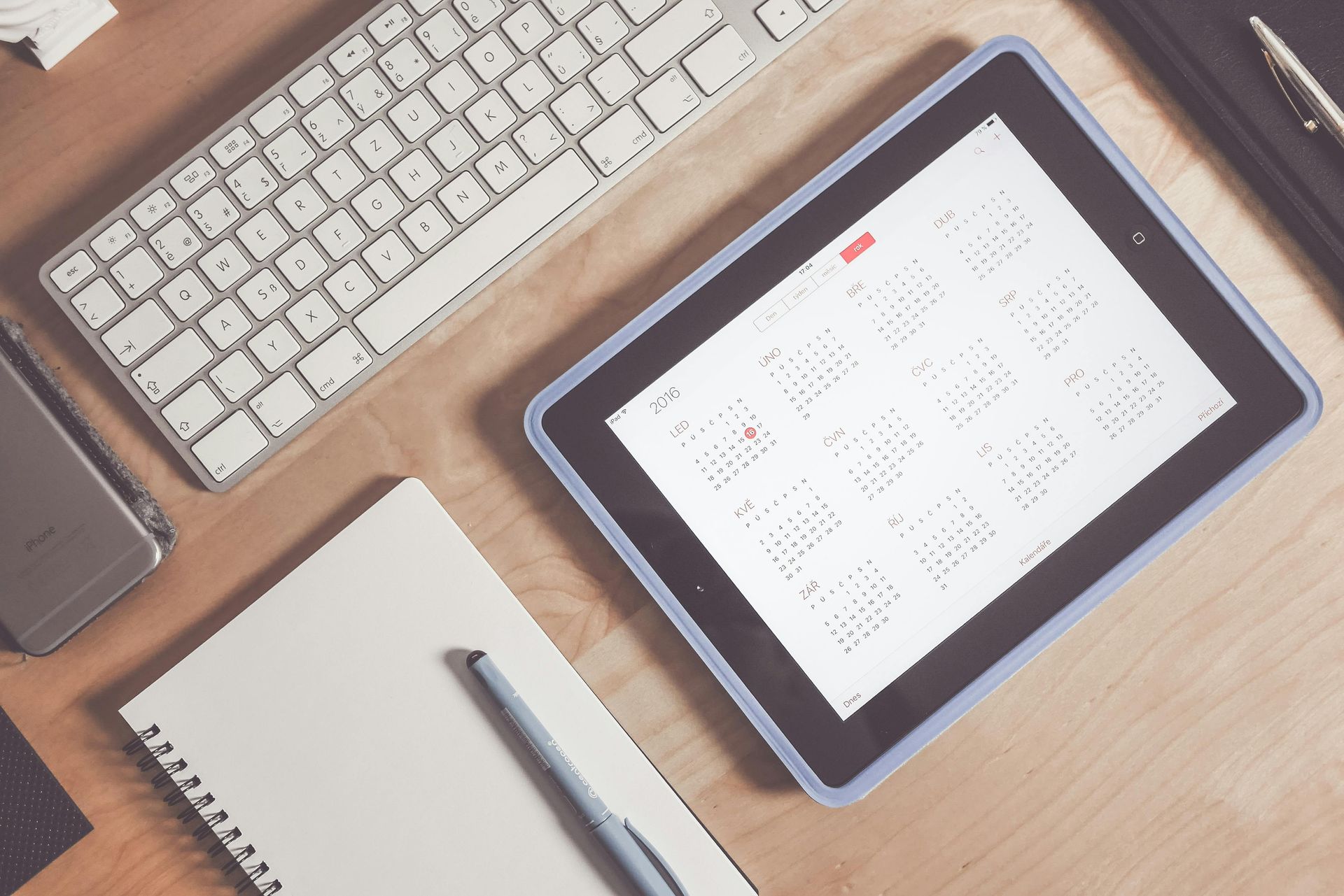 Creación de Calendario Editorial para Instagram (12 Publicaciones)