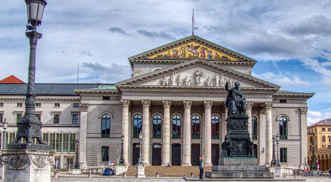 bayerische staatsoper