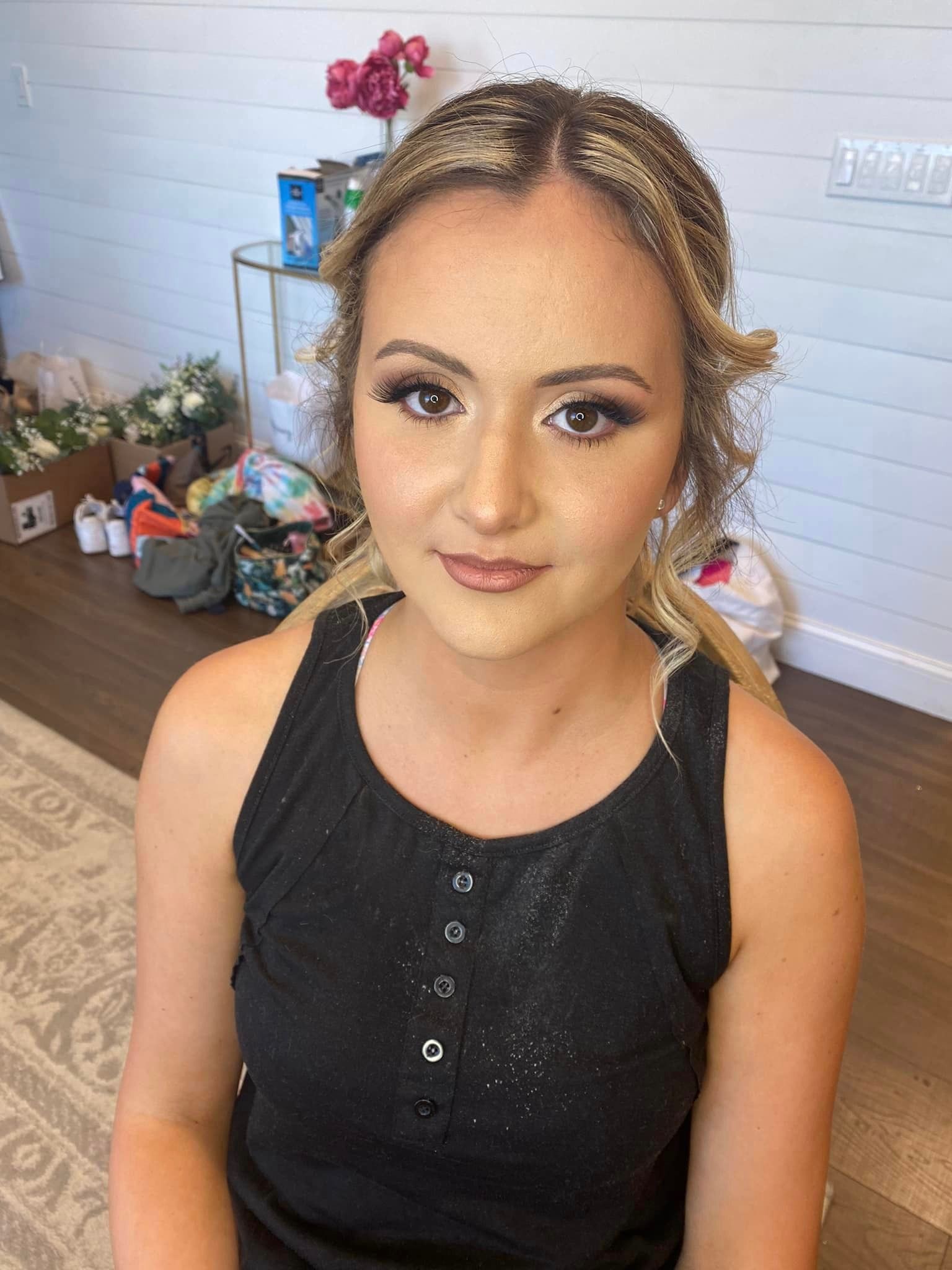 makeup artist