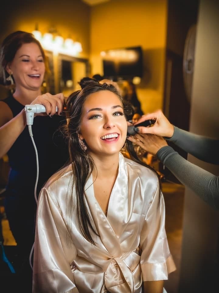 makeup artist