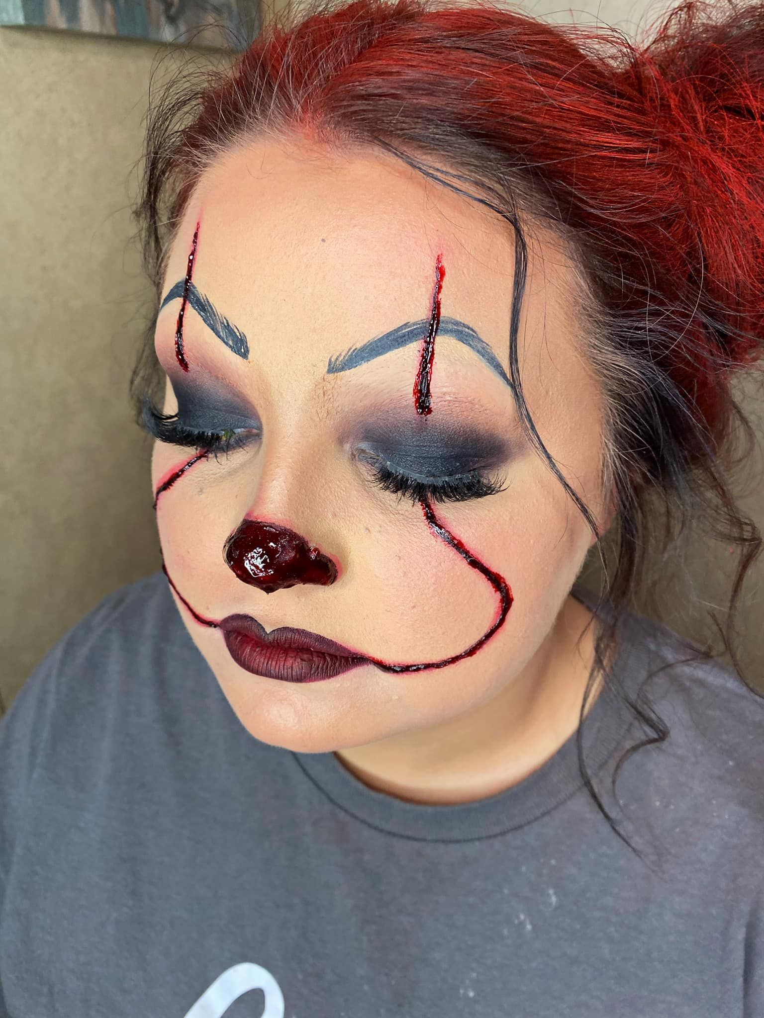 makeup artist