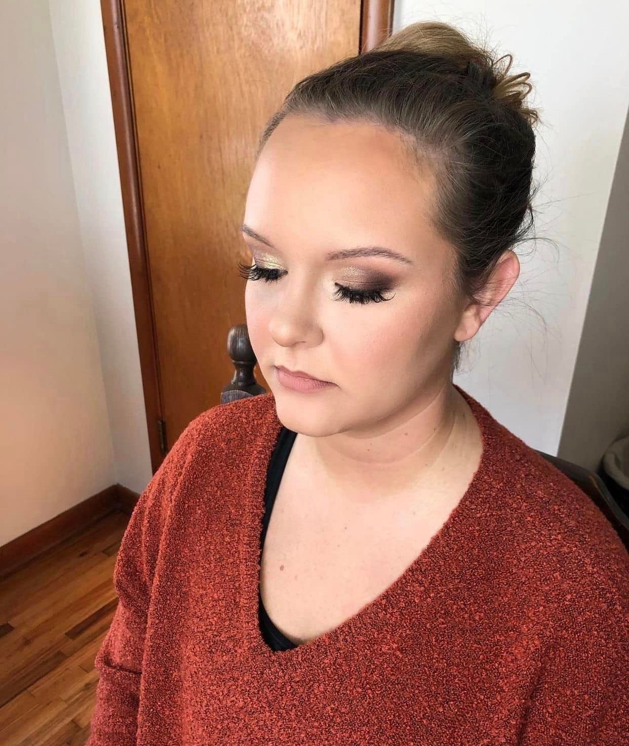 makeup artist