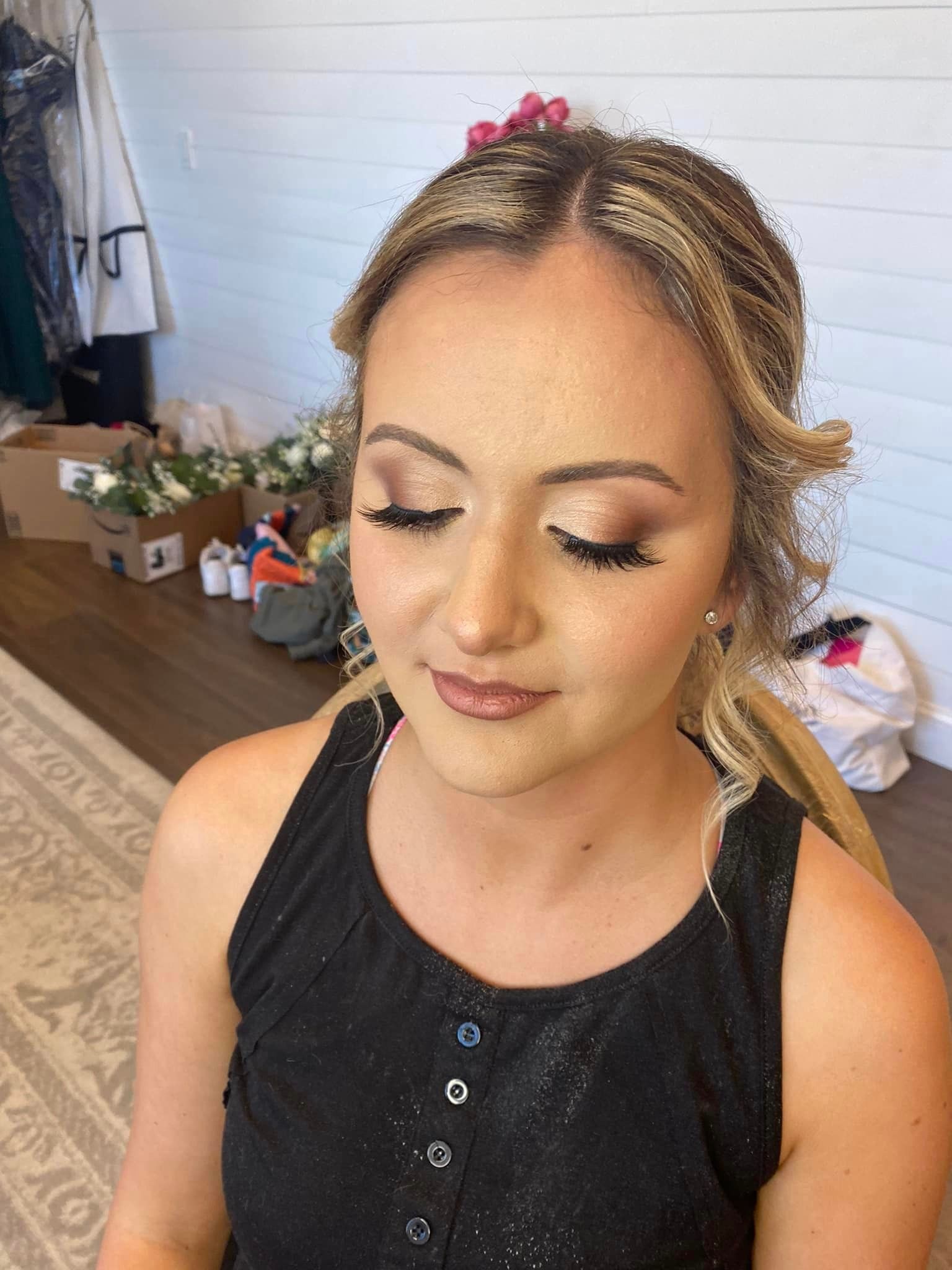makeup artist