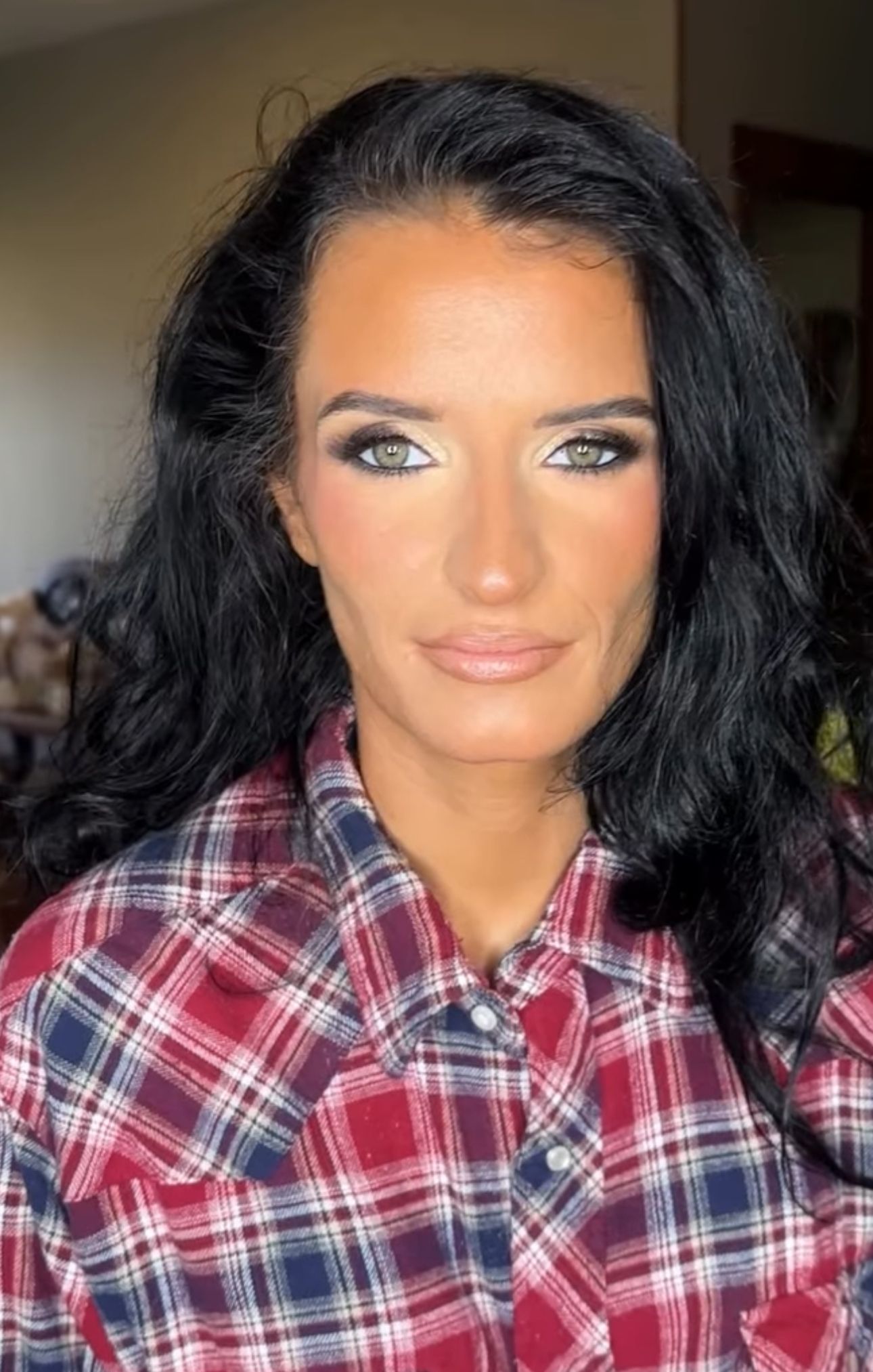 makeup artist