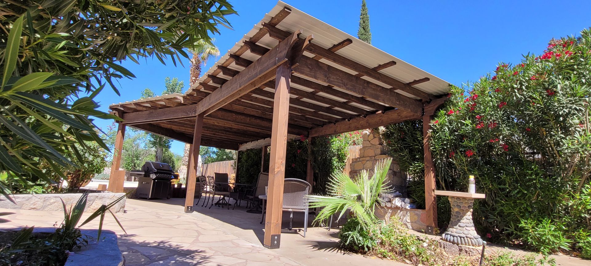 Pergola with Metal Cover