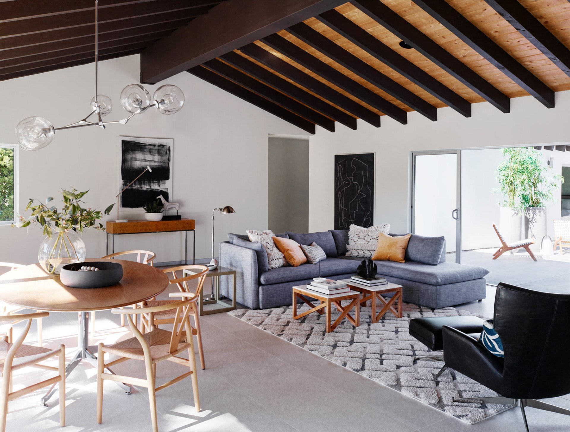 Home in Palm Springs designed by Dakota DesignWorks