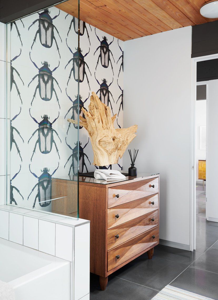 bathroom of a house in Palm Springs designed by Dakota DesignWorks