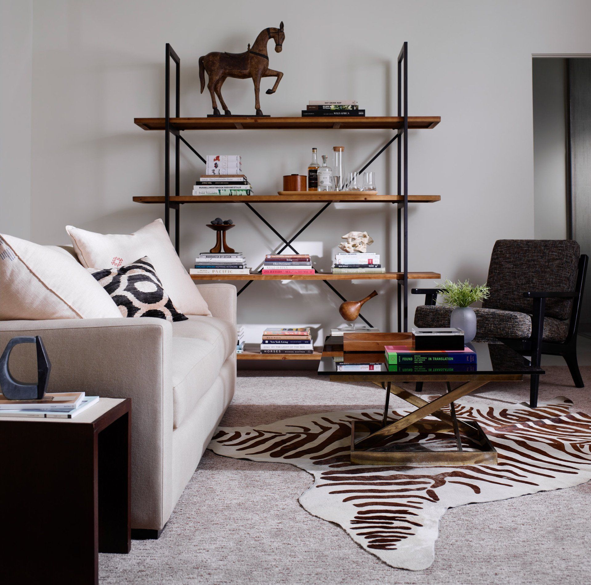 family room in palm springs designed by Dakota DesignWorks