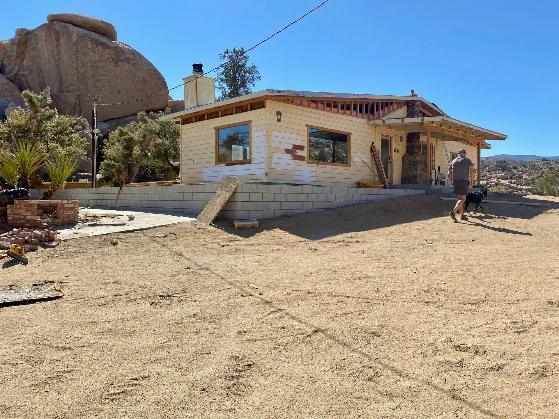 before of palm springs remodel completed by Dakota DesignWorks