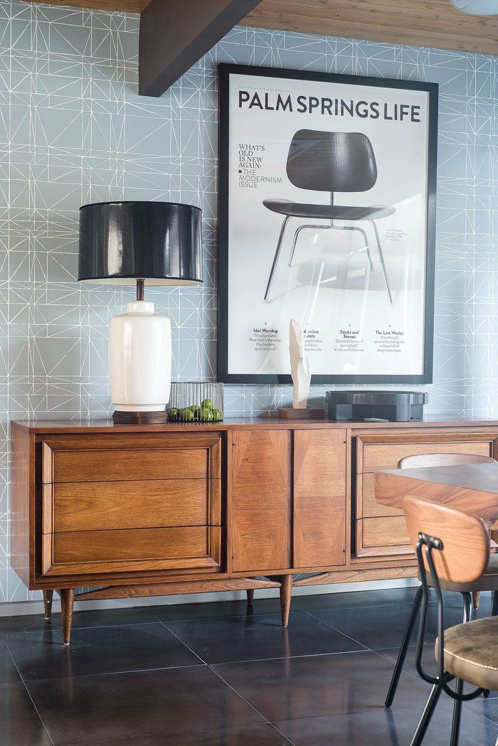 Dining room of a house in Palm Springs designed by Dakota DesignWorks