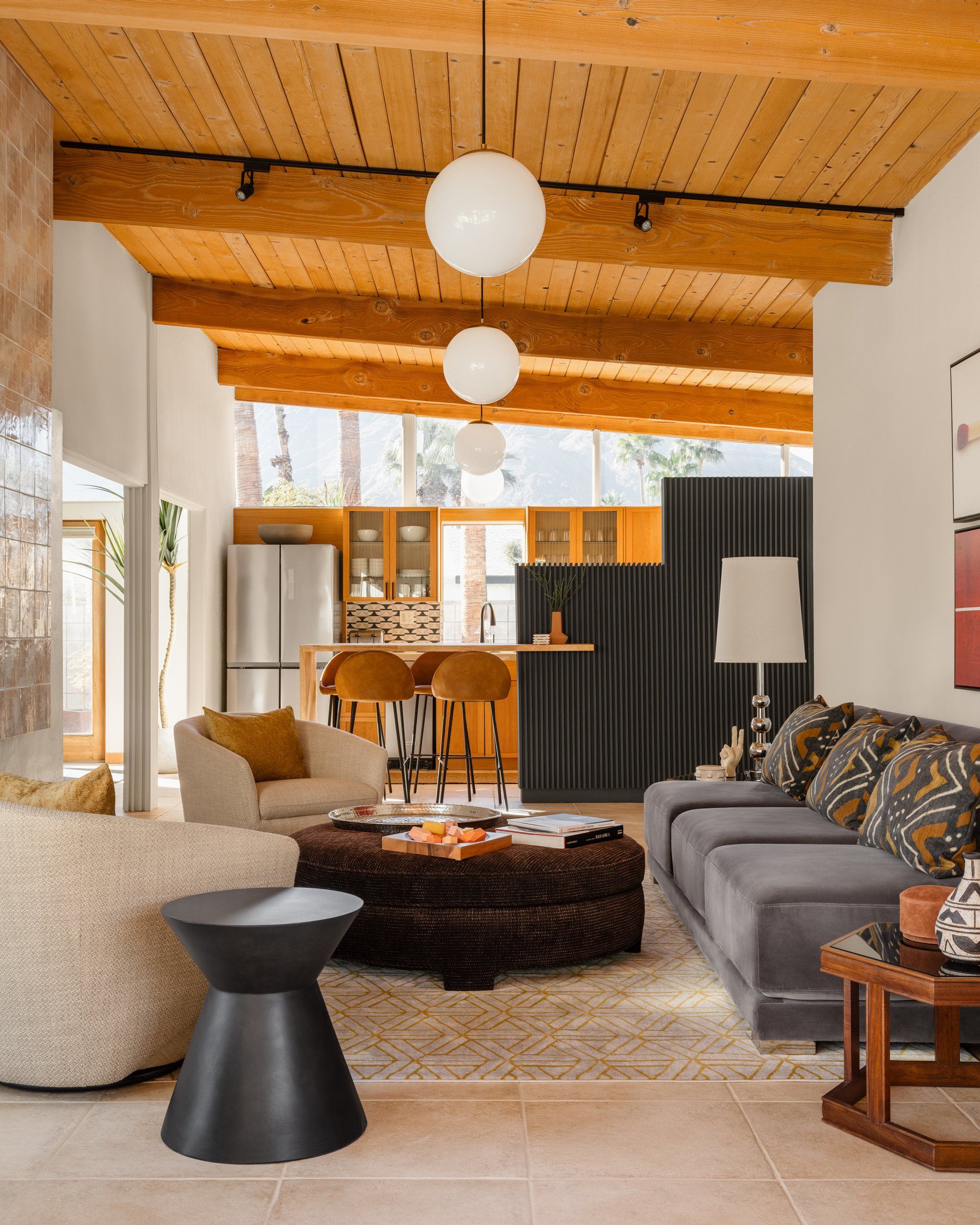living room in Palm Springs designed by Dakota DesignWorks