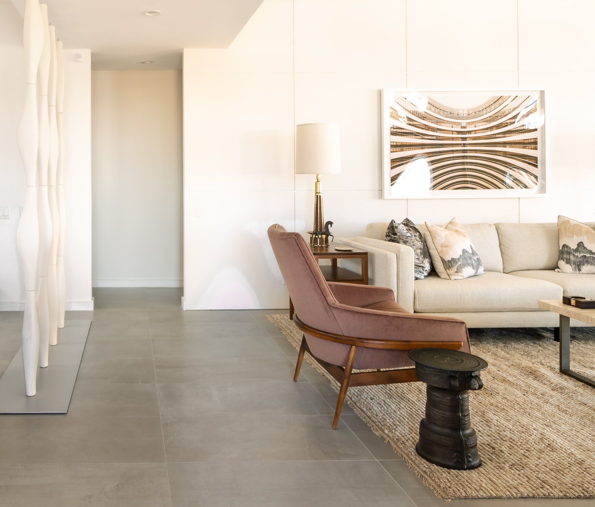 Living room of a house in palm springs designed by Dakota Designworks