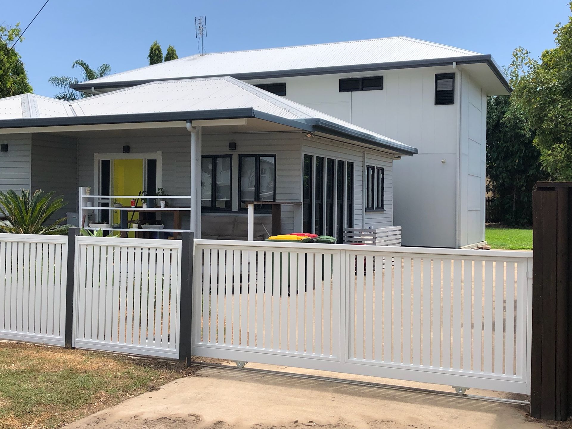 Fencing Aluminium — Lifestyle Aluminium Lattice in West End, QLD