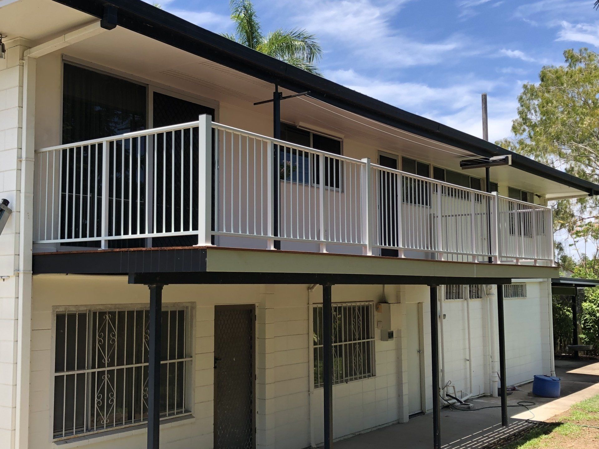 Balustrade On House — Lifestyle Aluminium Lattice in West End, QLD