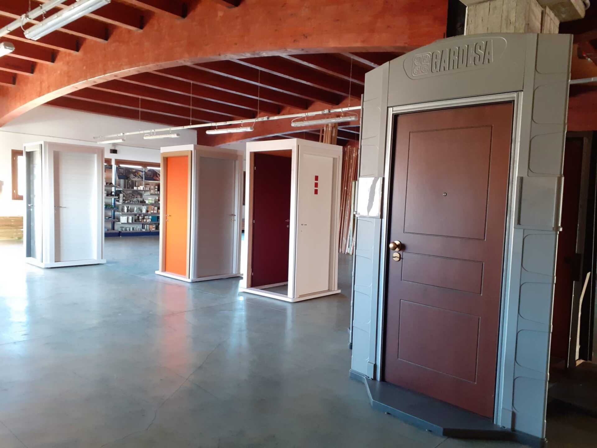 Showroom porte