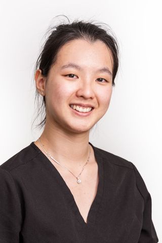 Dr Sharon Loi