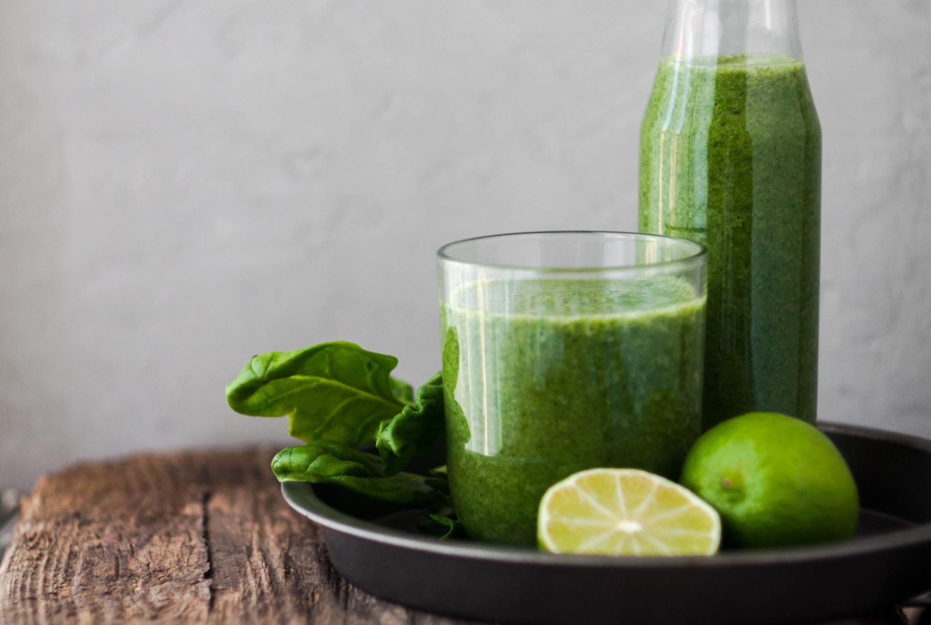 Reese Witherspoon's Green Smoothie
