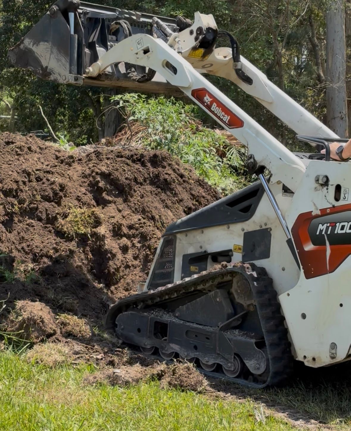 Landscaping Rigs Landscaping Equipment Hire in Sunshine Coast | Borehams Hire