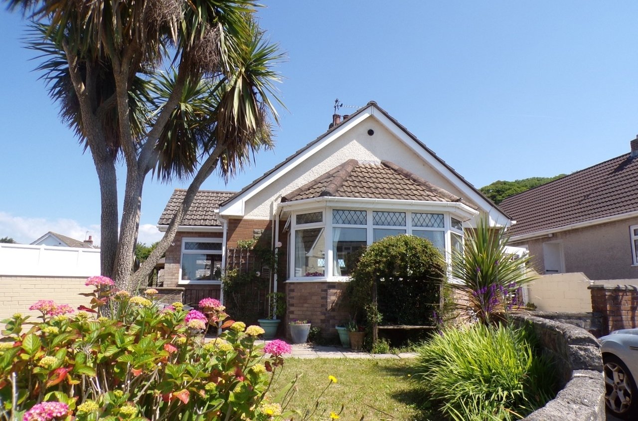 Estate Agents Porthcawl Prestons