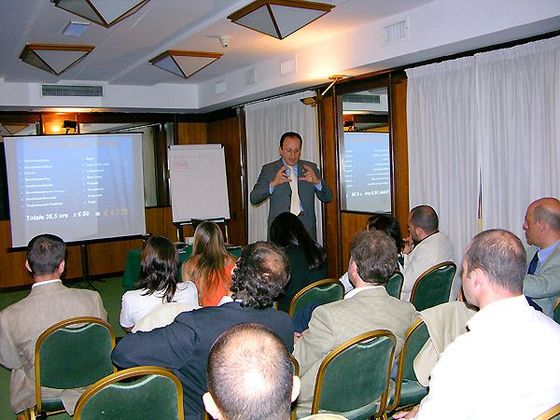 Damiano Losco Presentazione e corso di come si realizzano Virtual Tour
