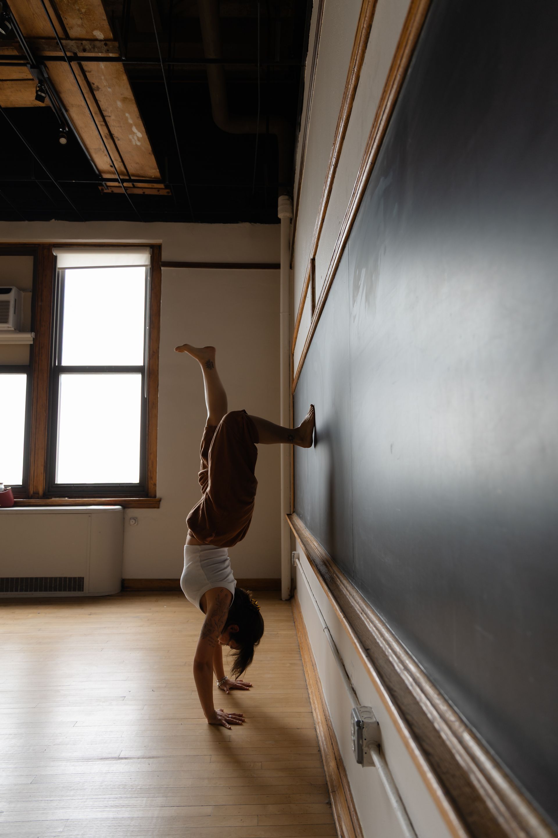 hum yoga studio, yoga in Philadelphia