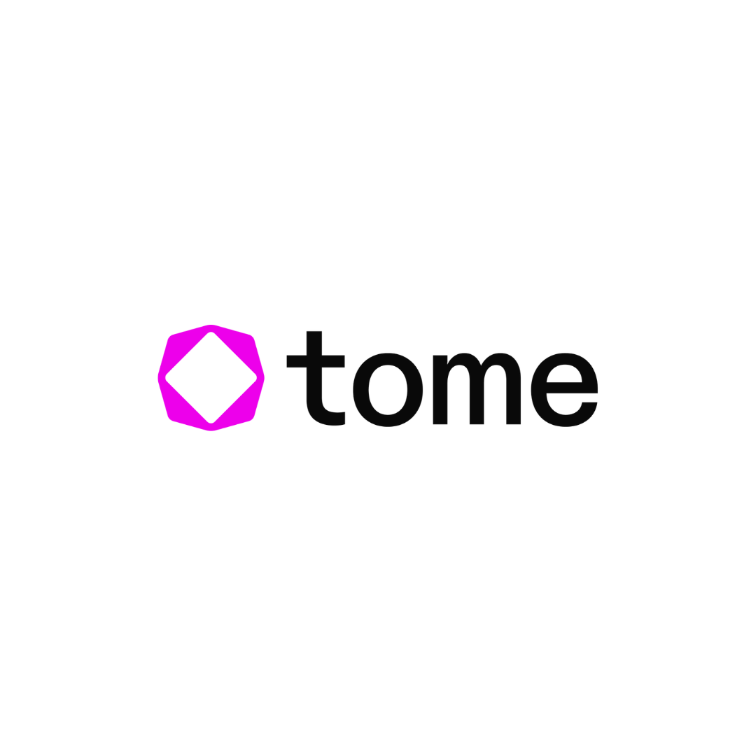 O logotipo do tomo é roxo e preto sobre fundo branco.