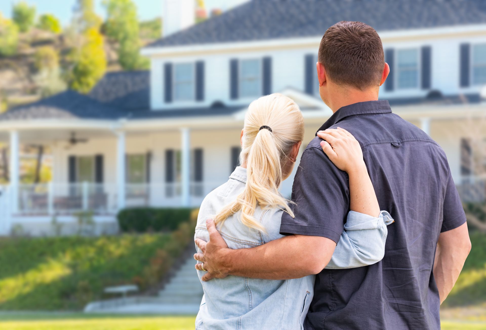 Protect Your Home with the Right Roofing Contractor