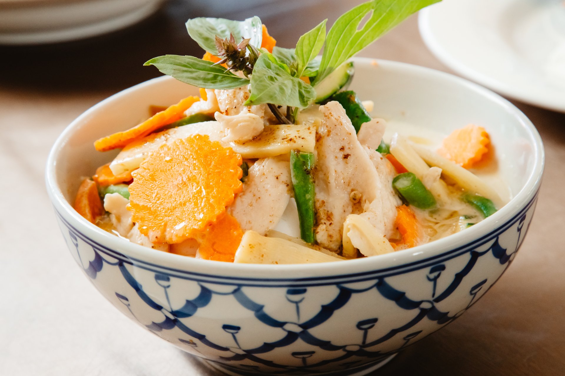 May's Thai Wynnum Food delivery Wynnum Order online