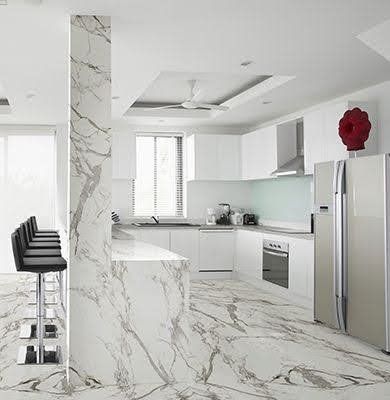 cucina in marmo bianco