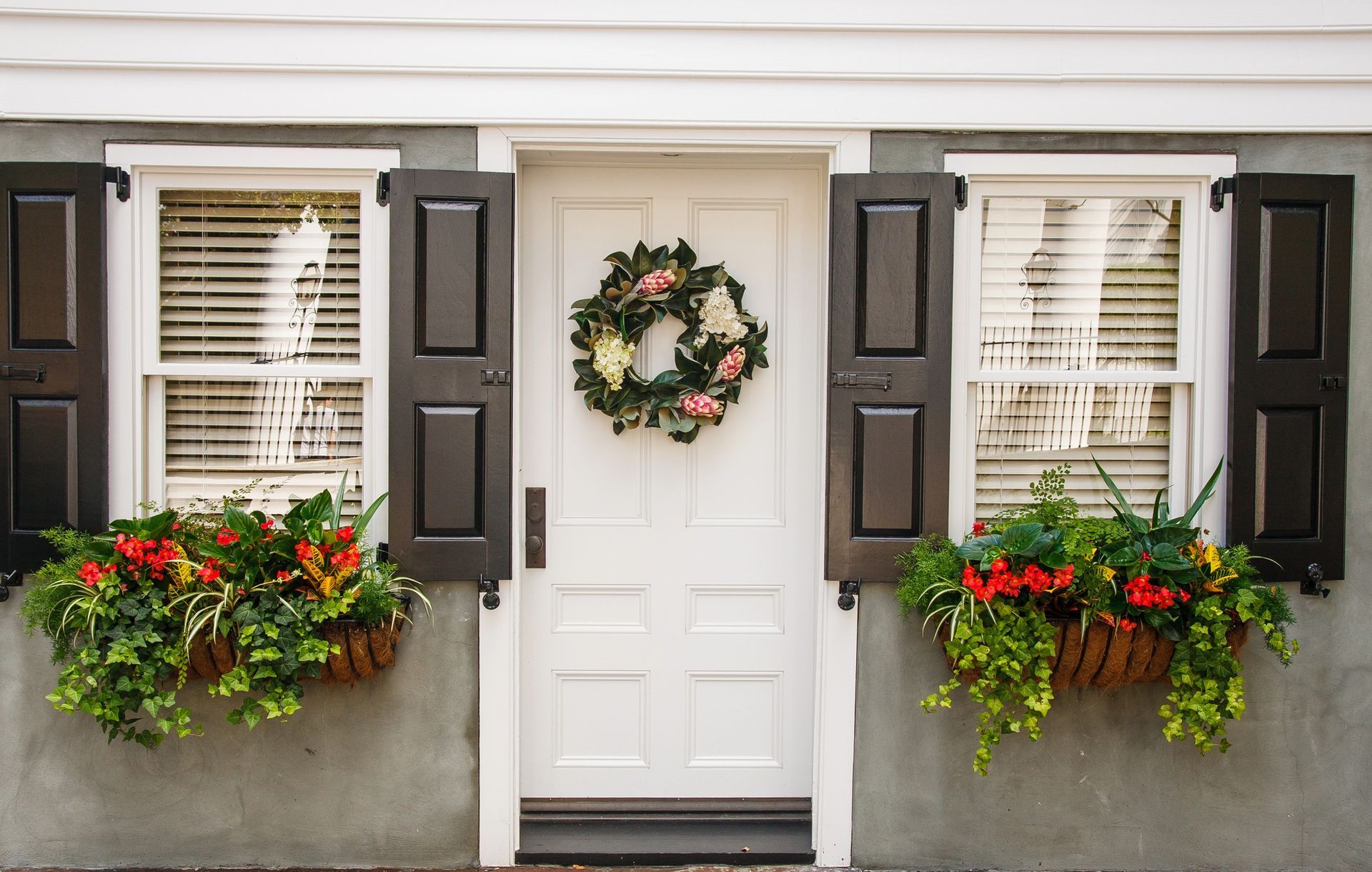 Seasonal Wreaths in Shreveport, LA