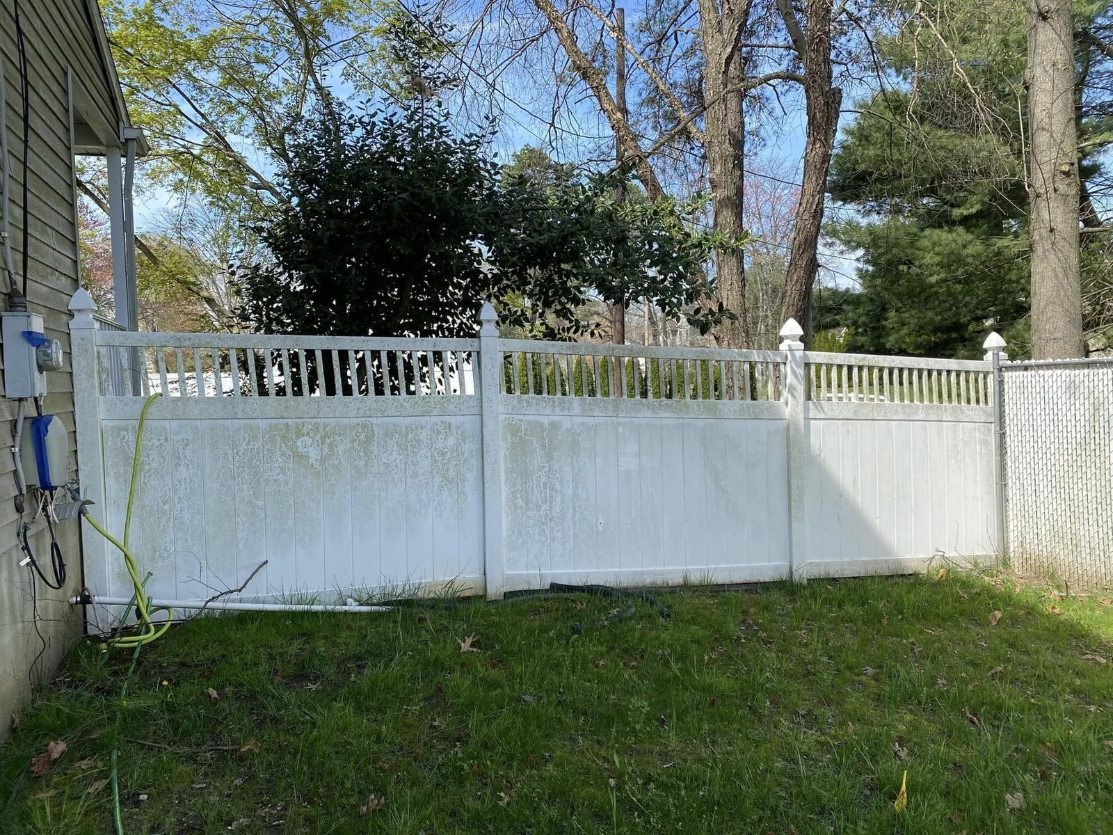 Home in Old Bridge, NJ, cleaned by Catanzaro's Power Washing