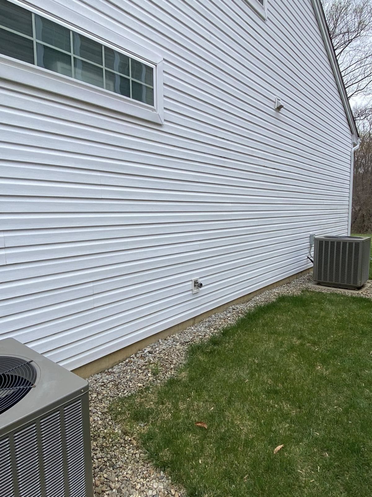 Home in Cranbury, NJ, cleaned by Catanzaro's Power Washing