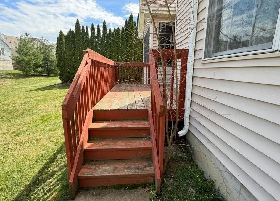 Red deck stairs, before — Catanzaro's Power Washing