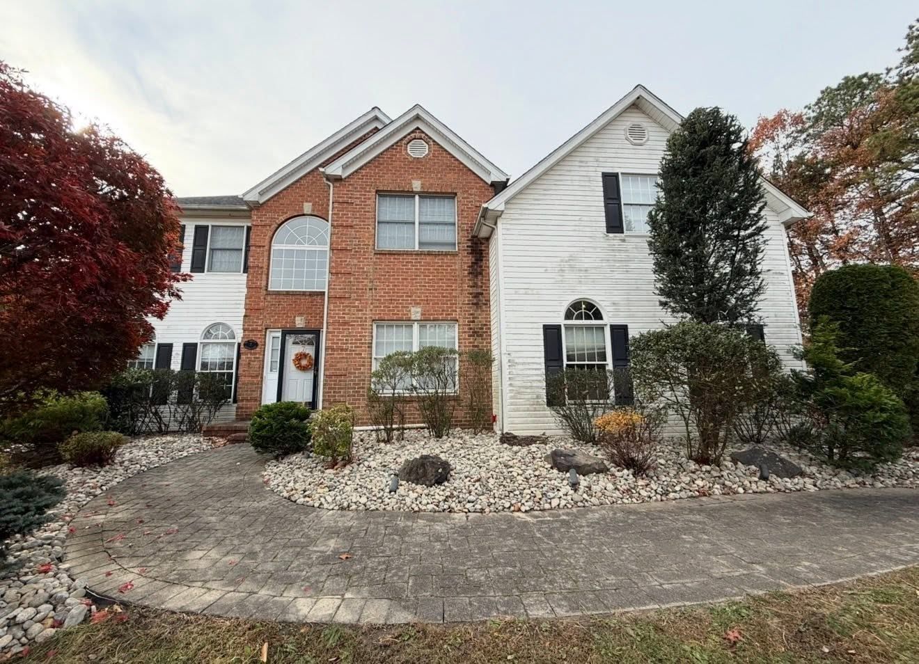 Brick-and-white colonial walk — Catanzaro's Power Washing