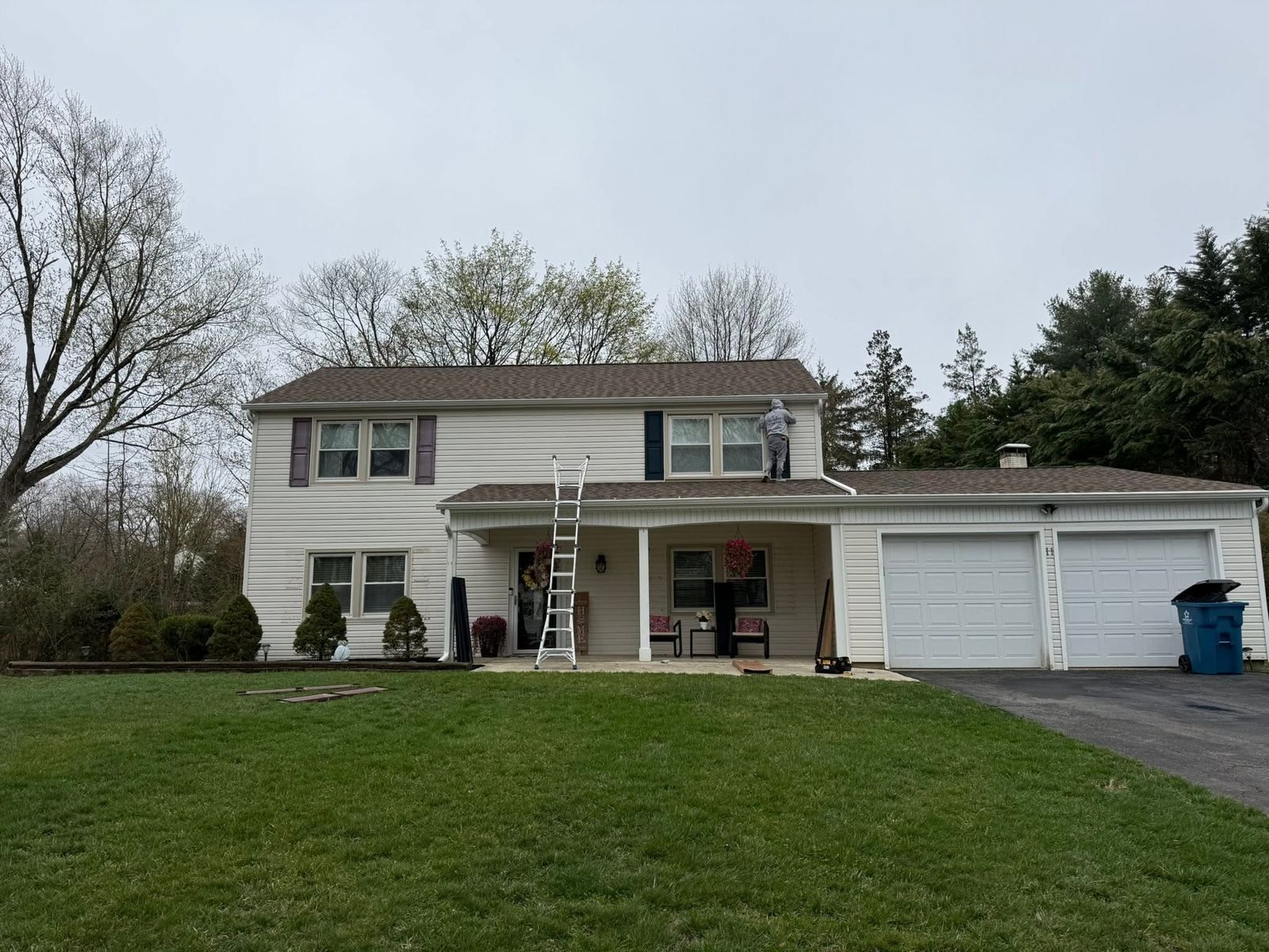 Colonial with garage, front — Catanzaro's Power Washing