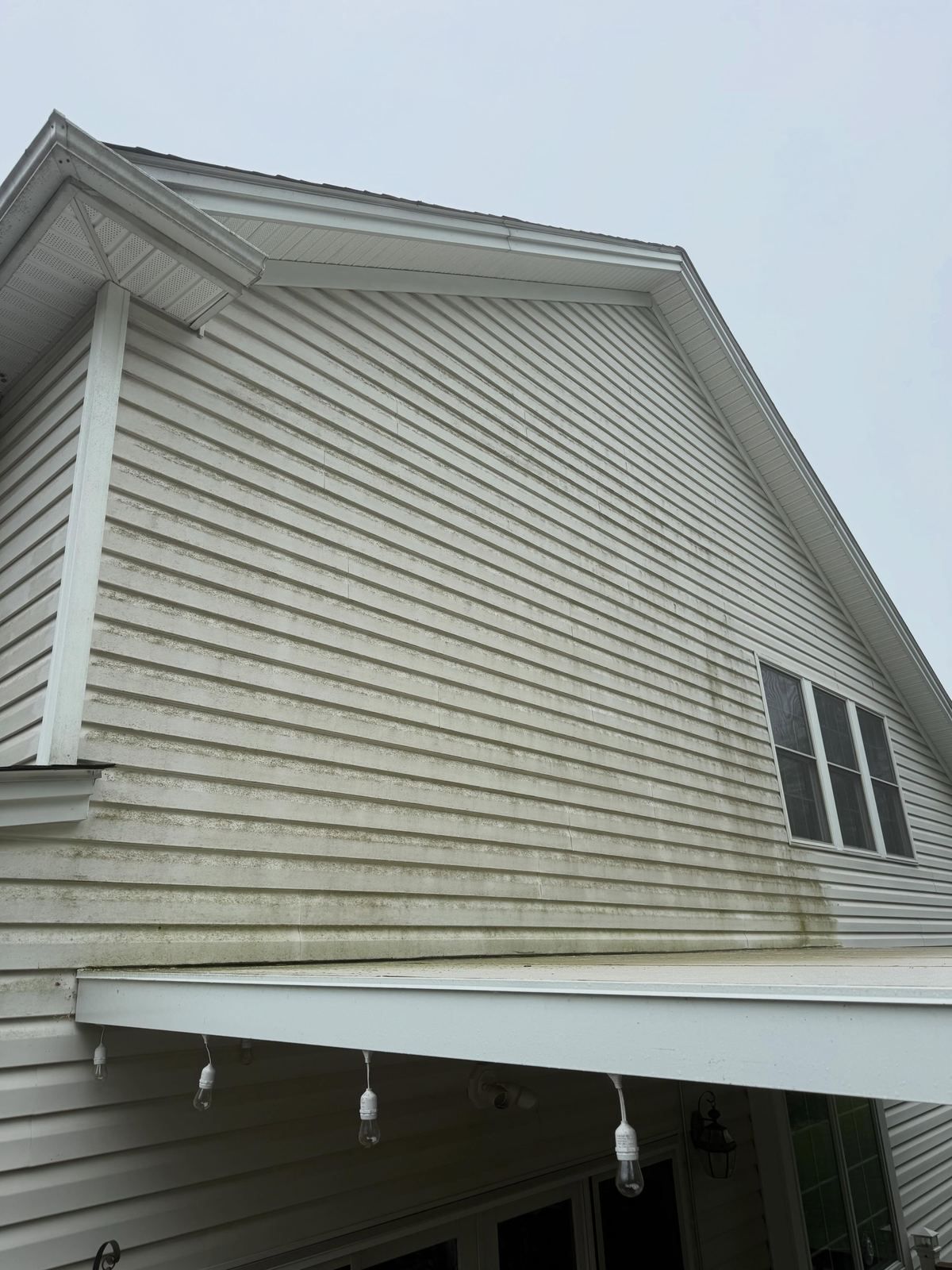 Gable siding — Catanzaro's Power Washing