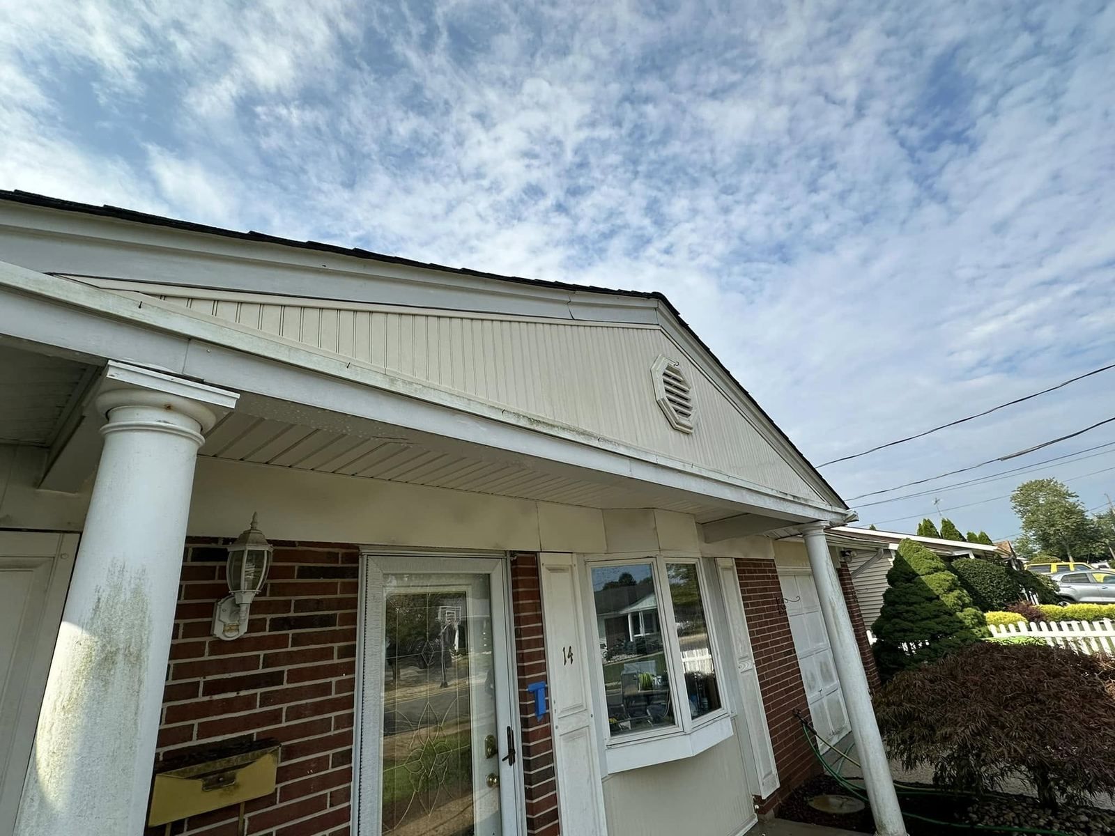 Ranch front porch and portico — Catanzaro's Power Washing
