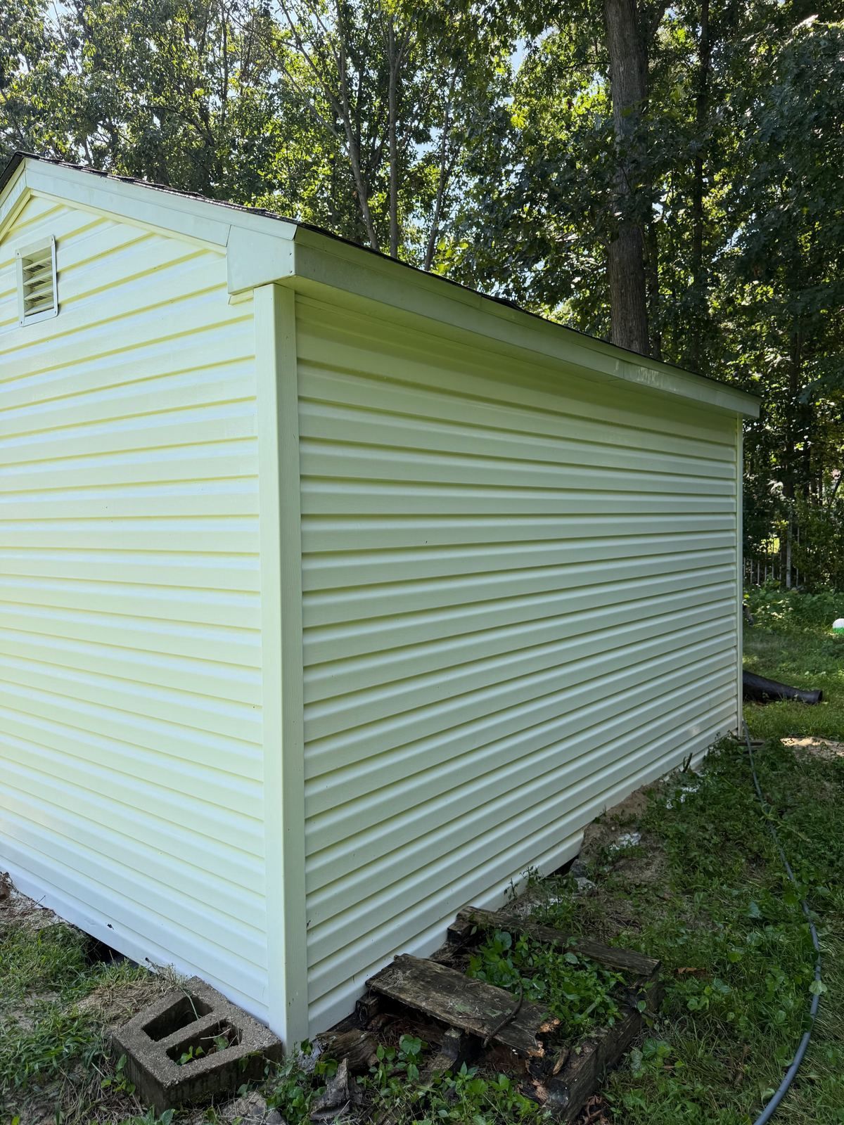 Siding wall, cleaned — Catanzaro's Power Washing