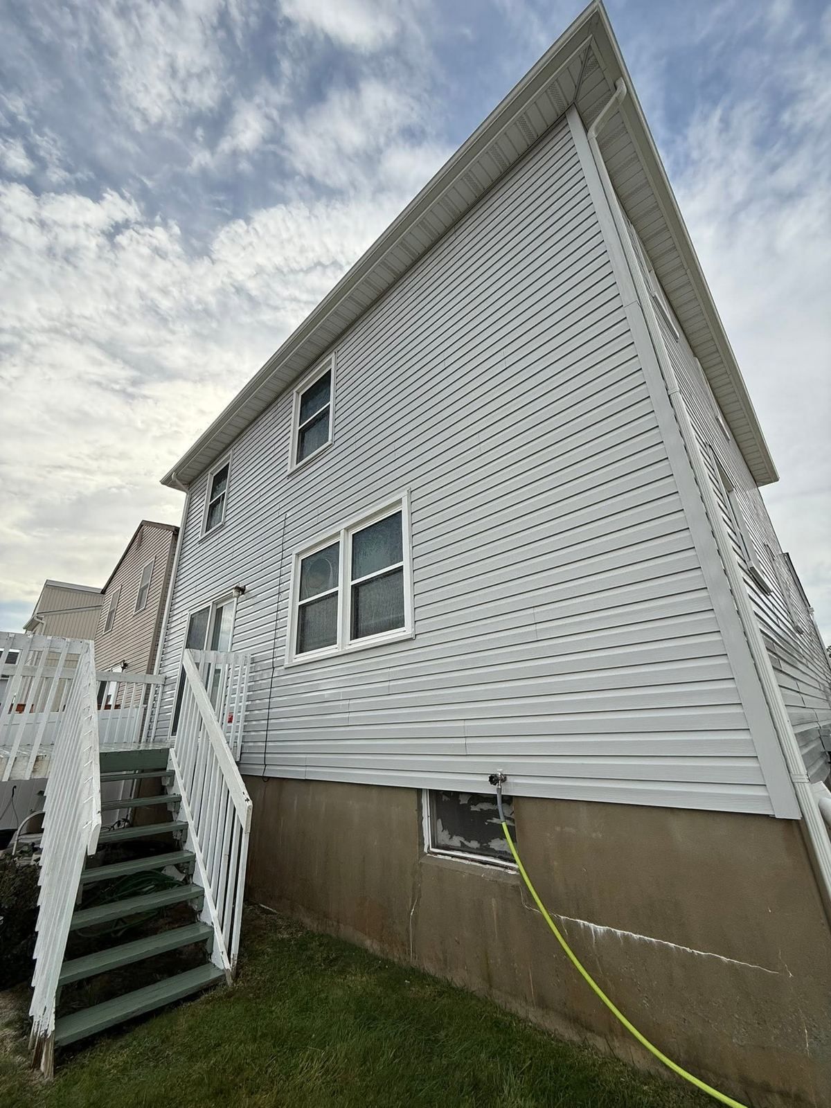 Two-story side — Catanzaro's Power Washing