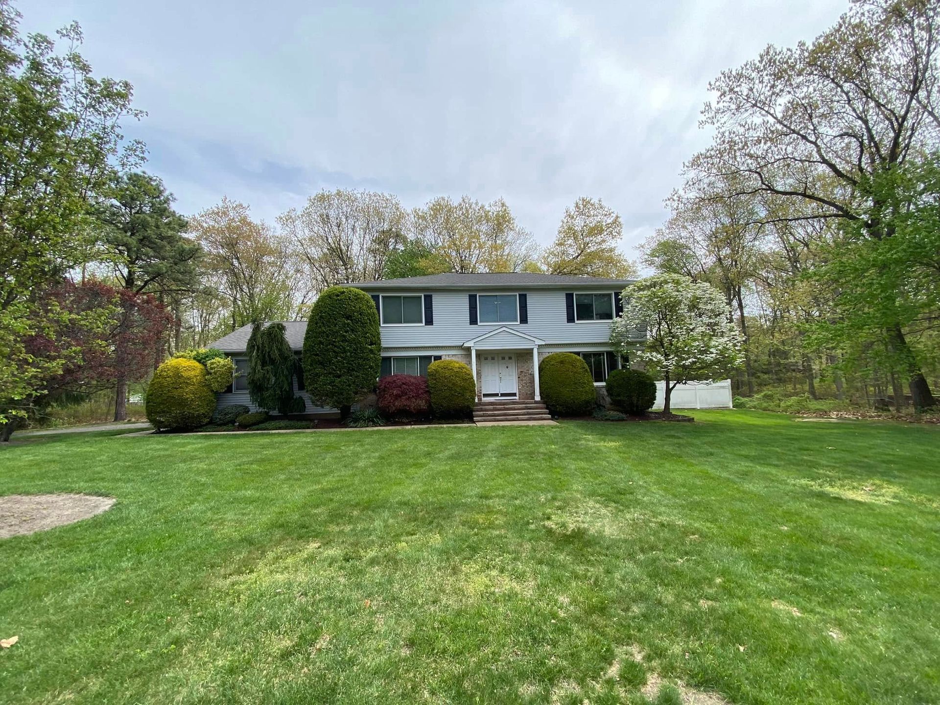 Home in Manalapan, NJ, cleaned by Catanzaro's Power Washing