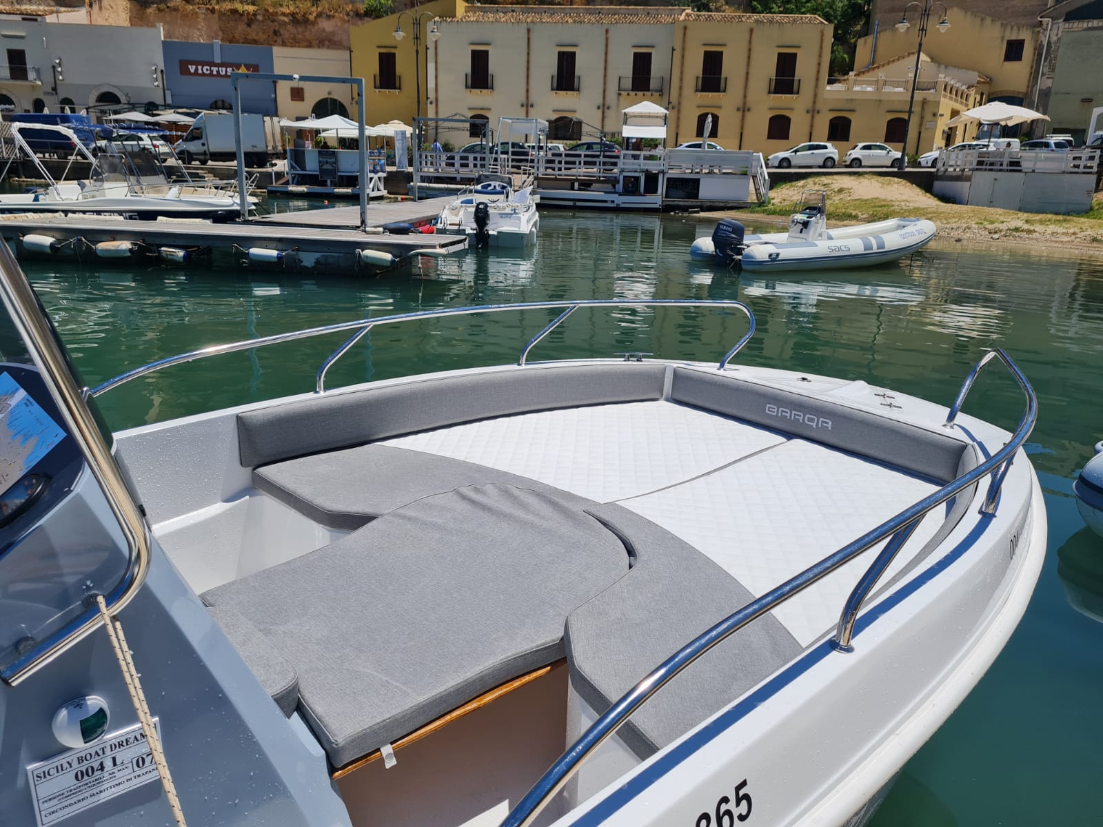 Noleggio Barche senza patente Castellammare del Golfo