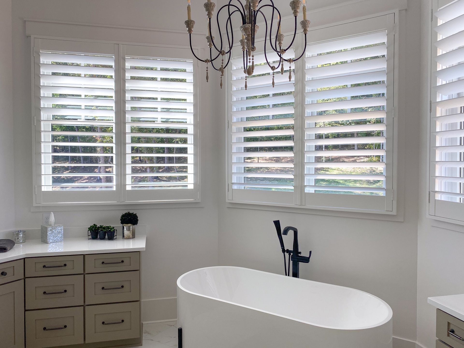 Plantation style shutters in Chattanooga's surrounding area's