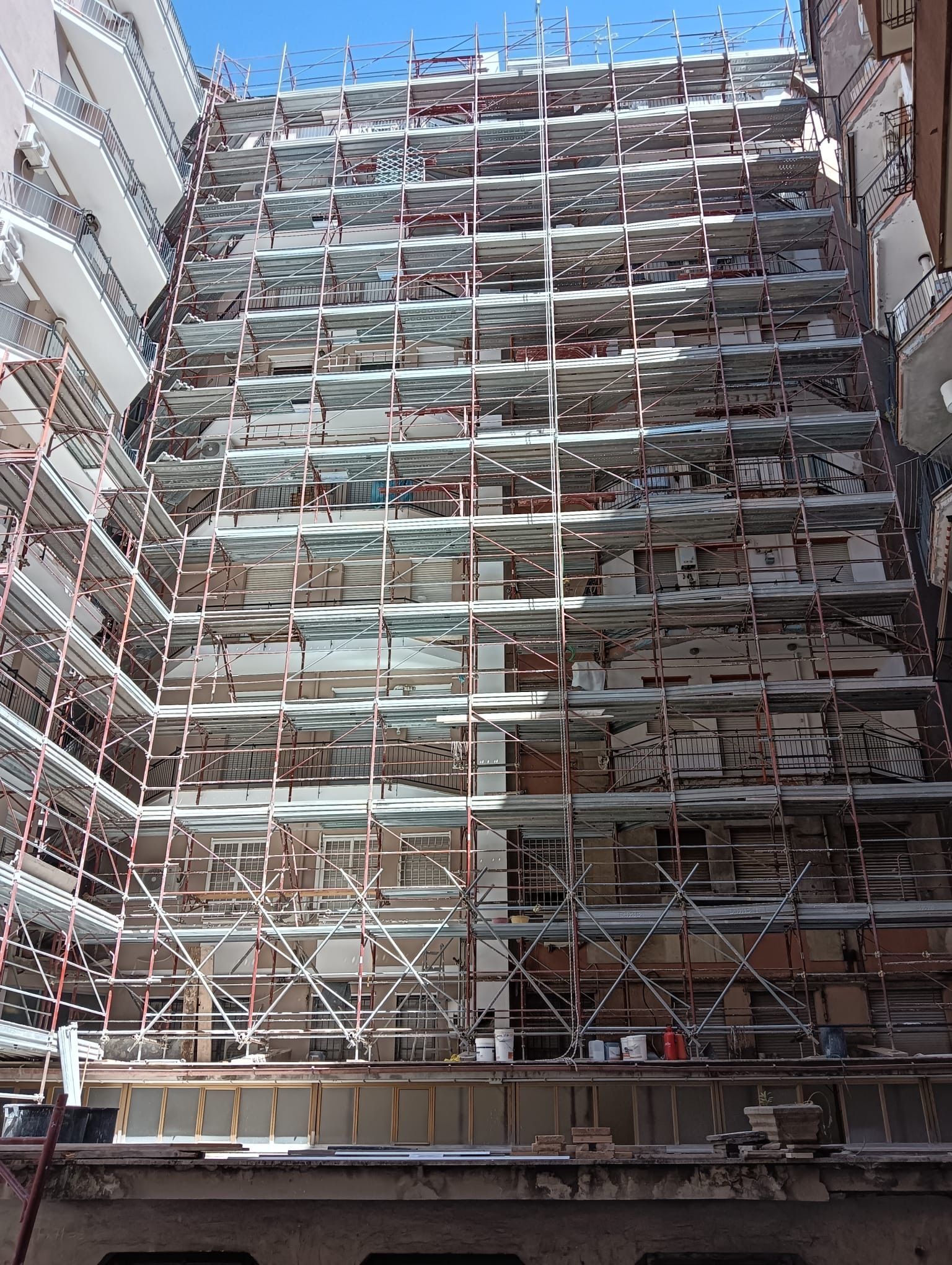 noleggio ponteggi