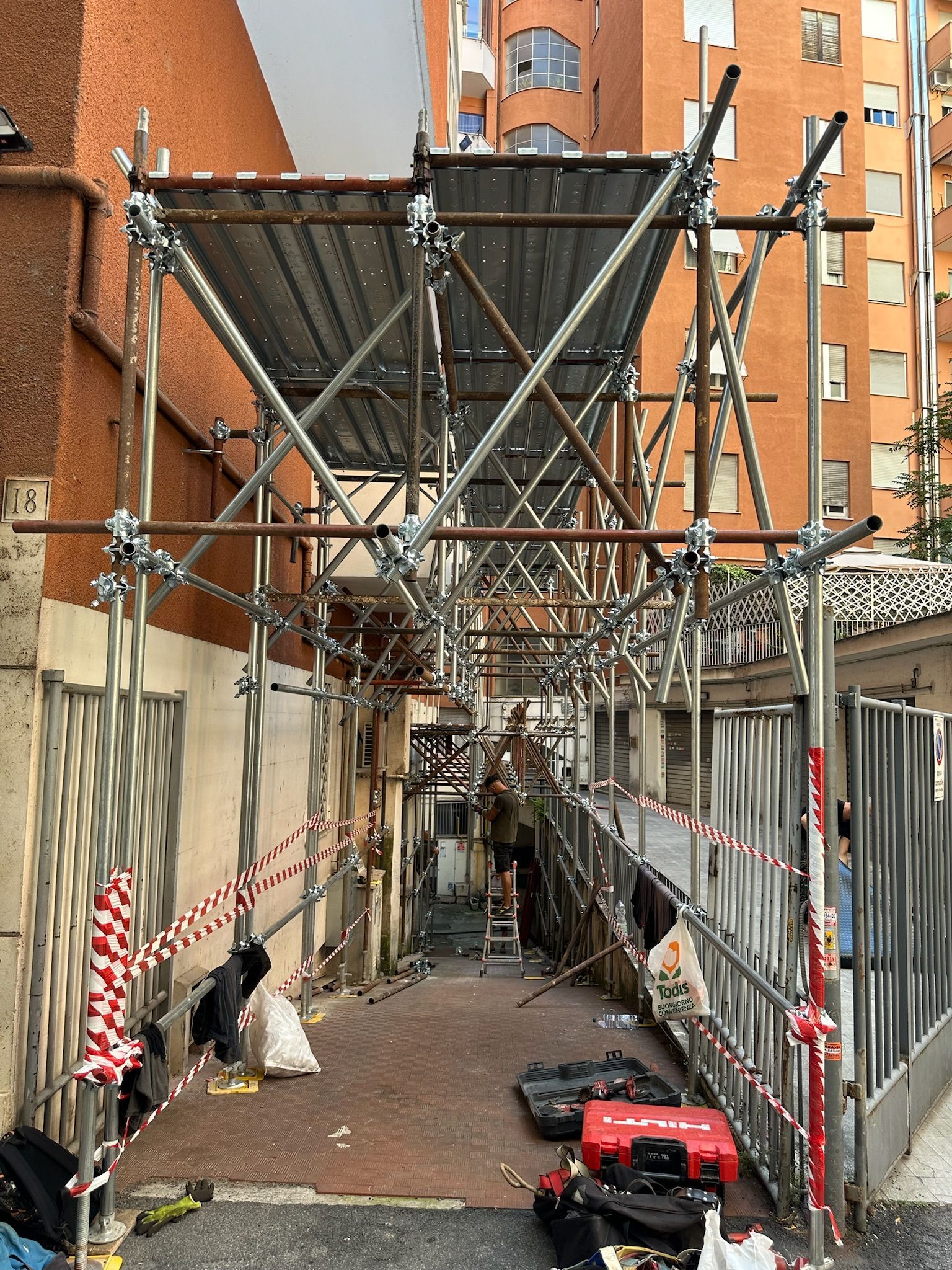 noleggio ponteggi