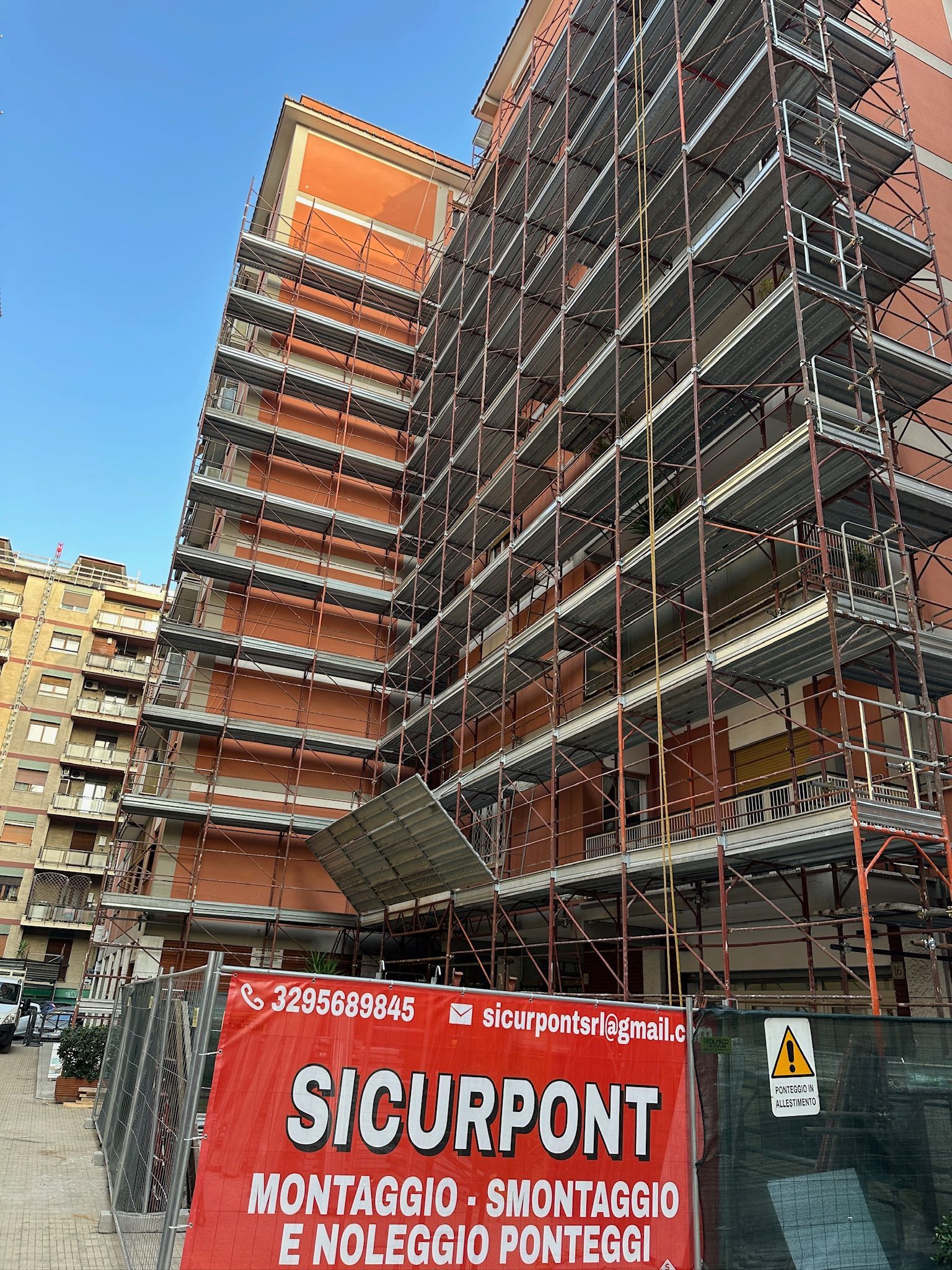 noleggio ponteggi